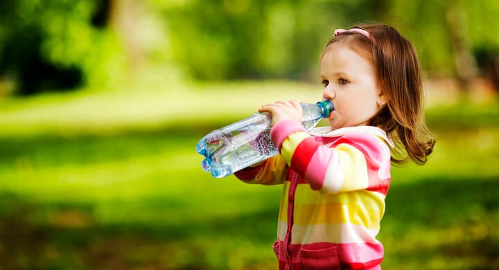 Beneficios de tomar Agua Pura